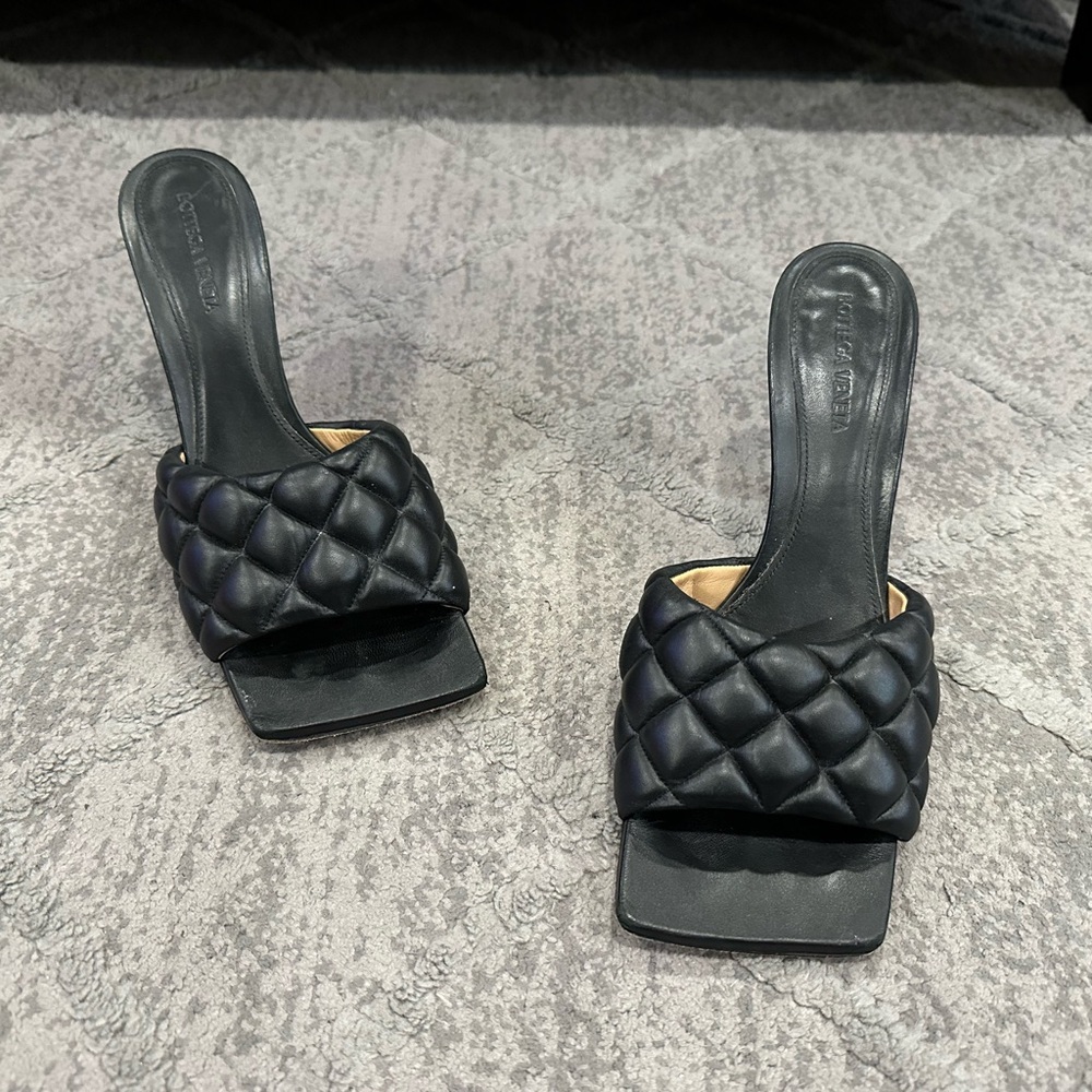 Bottega Veneta The Padded Sandals Black 40 1/2